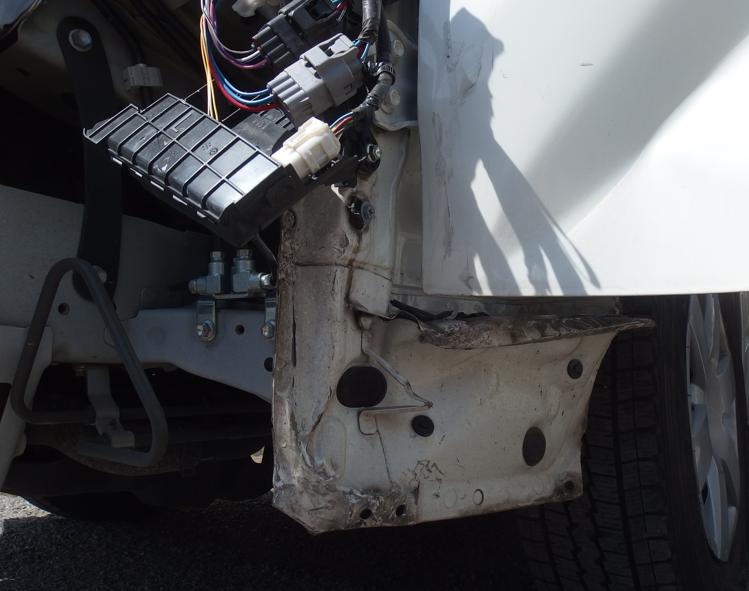 ドアステップまで損傷