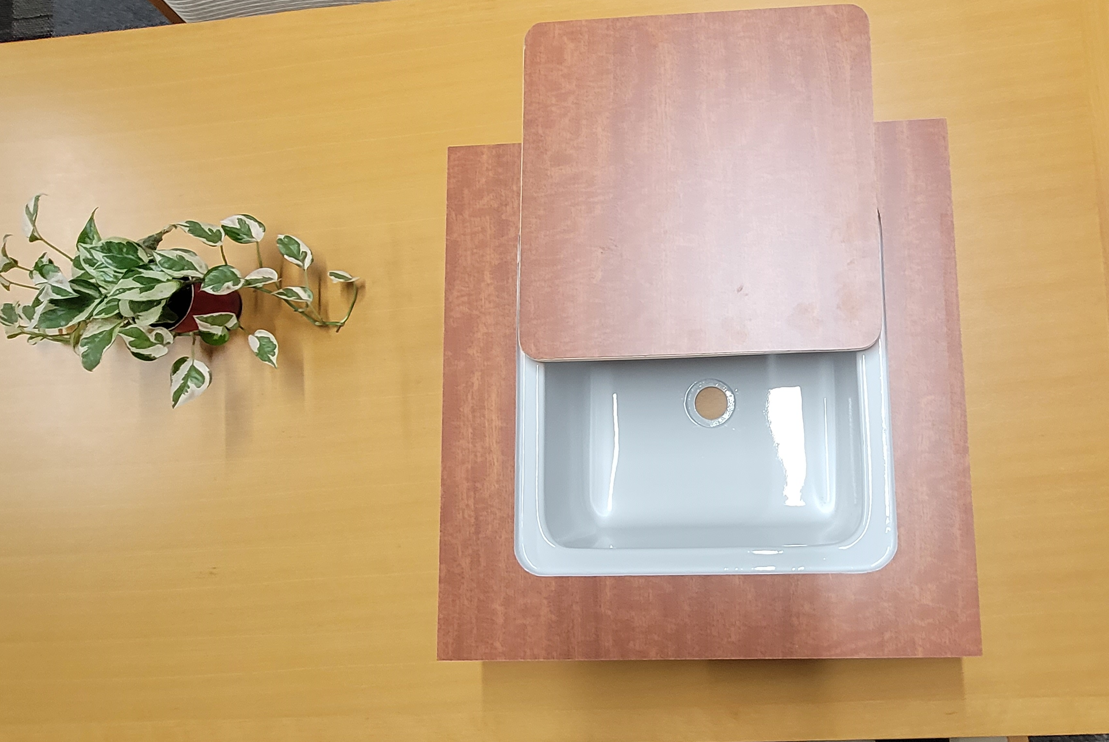 取り付けテーブルに組付け